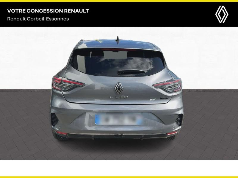 RENAULT Clio d’occasion à vendre à CORBEIL-ESSONNES chez GRAND GARAGE FERAY SAE (Photo 9)