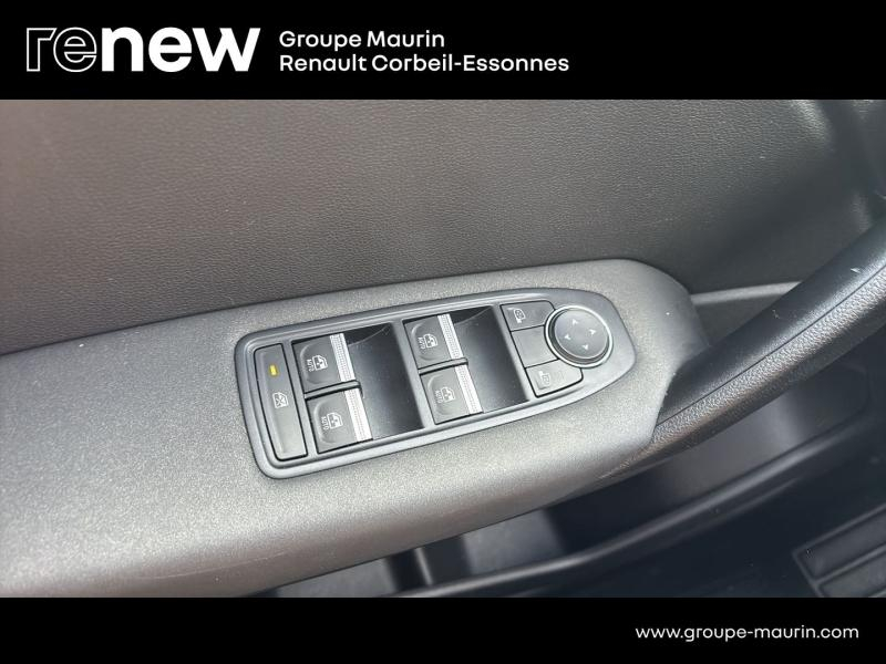 RENAULT  d’occasion à vendre à CORBEIL-ESSONNES chez GRAND GARAGE FERAY SAE (Photo 15)