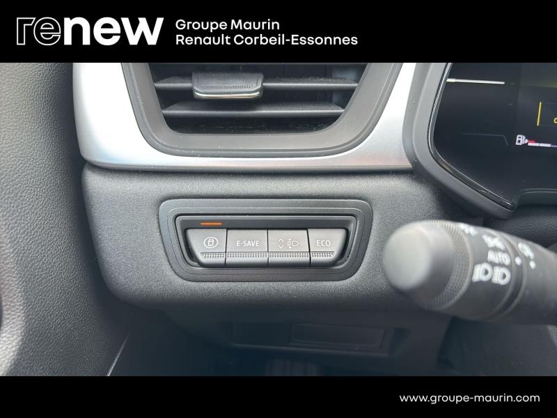 RENAULT  d’occasion à vendre à CORBEIL-ESSONNES chez GRAND GARAGE FERAY SAE (Photo 16)