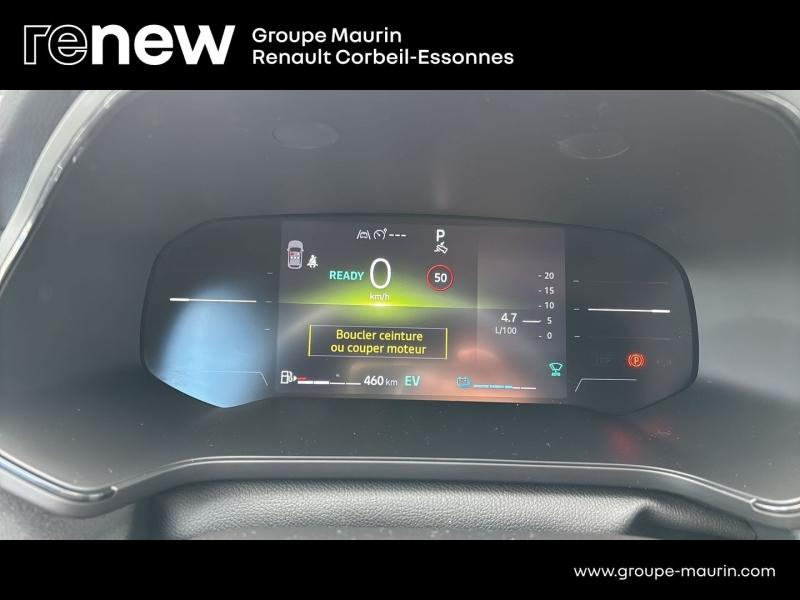 RENAULT  d’occasion à vendre à CORBEIL-ESSONNES chez GRAND GARAGE FERAY SAE (Photo 19)