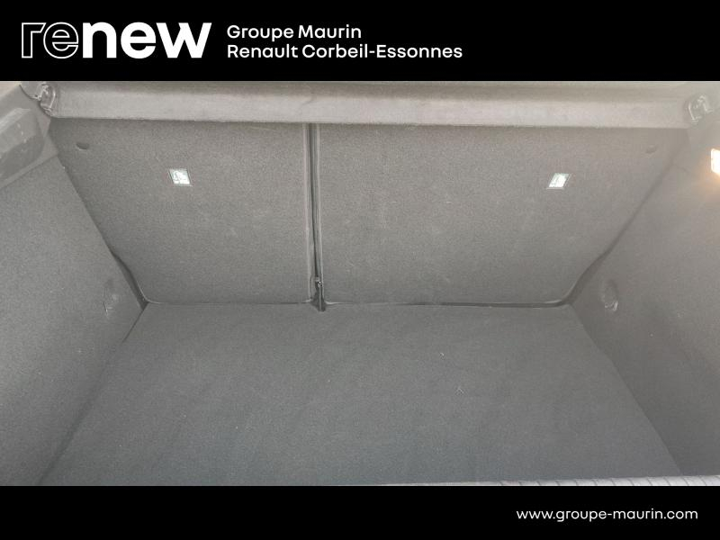 RENAULT Clio d’occasion à vendre à CORBEIL-ESSONNES chez GRAND GARAGE FERAY SAE (Photo 13)