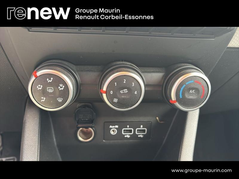 RENAULT Clio d’occasion à vendre à CORBEIL-ESSONNES chez GRAND GARAGE FERAY SAE (Photo 20)