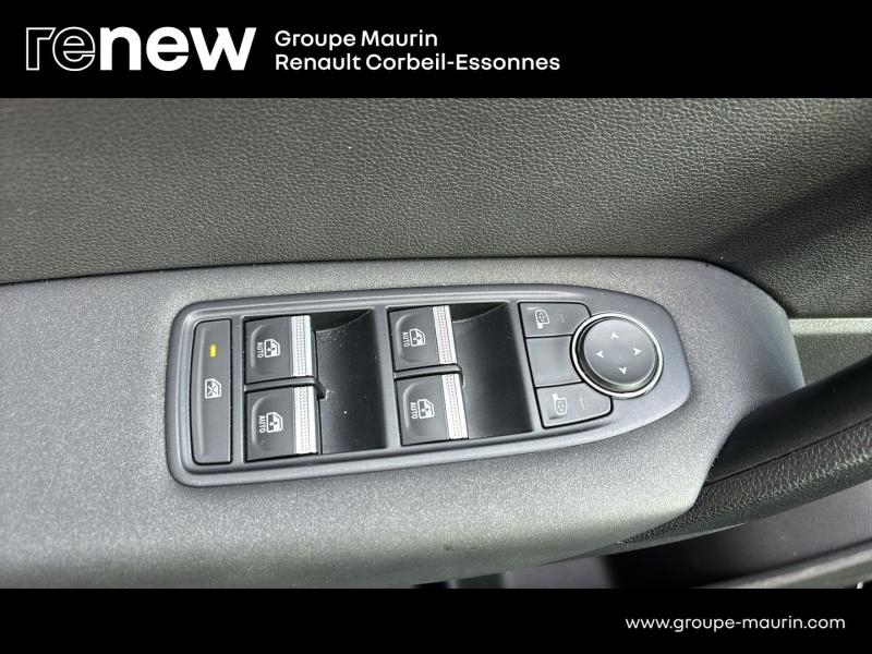 RENAULT Captur d’occasion à vendre à CORBEIL-ESSONNES chez GRAND GARAGE FERAY SAE (Photo 14)