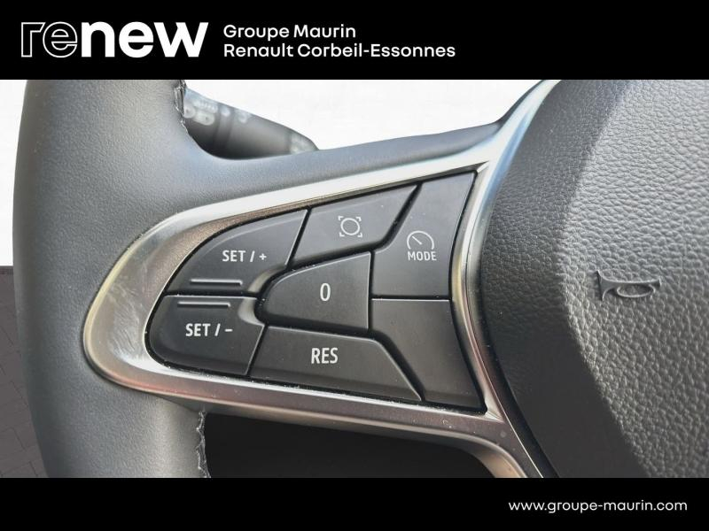 RENAULT Captur d’occasion à vendre à CORBEIL-ESSONNES chez GRAND GARAGE FERAY SAE (Photo 16)