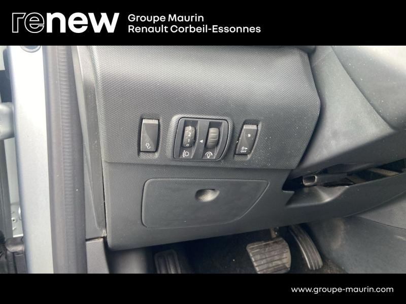 RENAULT Zoe d’occasion à vendre à CORBEIL-ESSONNES chez GRAND GARAGE FERAY SAE (Photo 13)