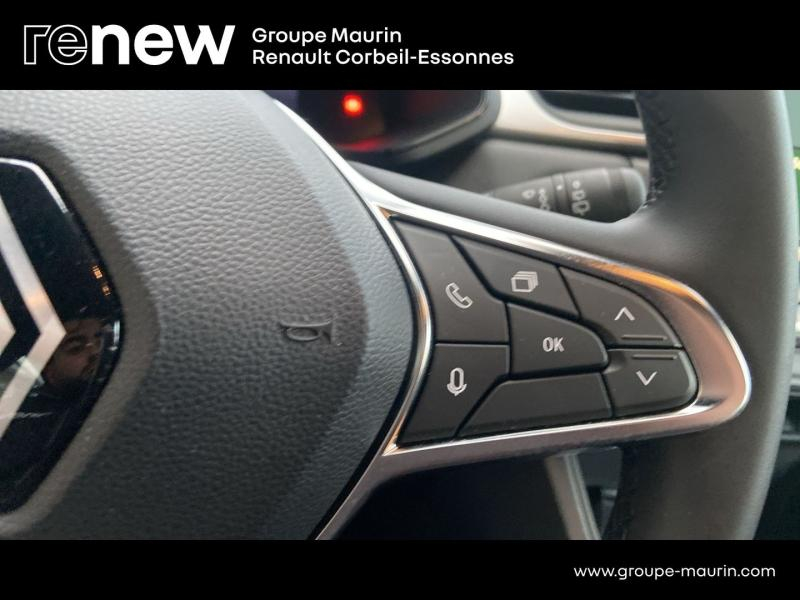 RENAULT Captur d’occasion à vendre à CORBEIL-ESSONNES chez GRAND GARAGE FERAY SAE (Photo 14)