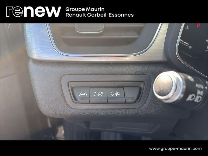 RENAULT Captur d’occasion à vendre à CORBEIL-ESSONNES chez GRAND GARAGE FERAY SAE (Photo 16)