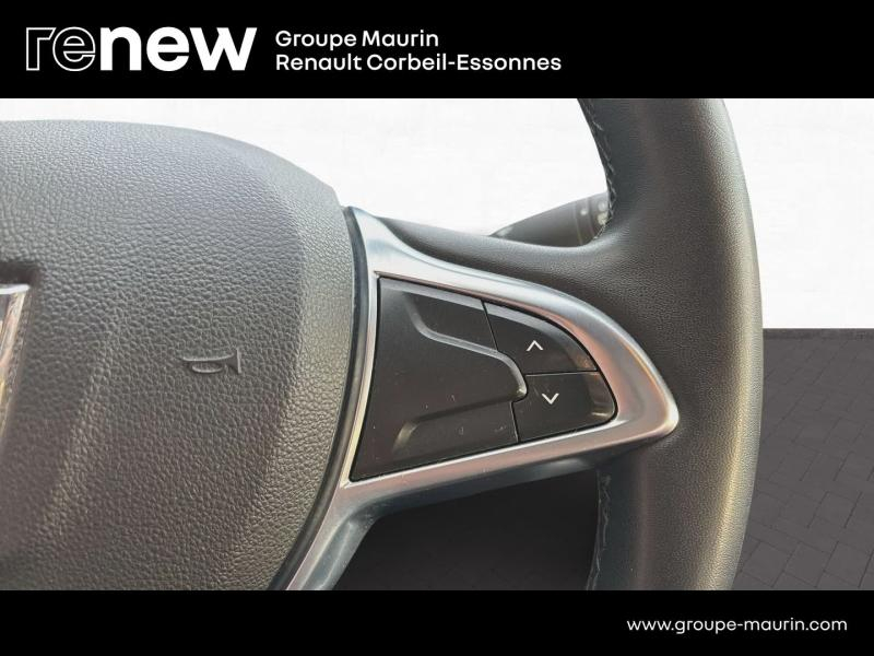 DACIA Duster d’occasion à vendre à CORBEIL-ESSONNES chez GRAND GARAGE FERAY SAE (Photo 17)