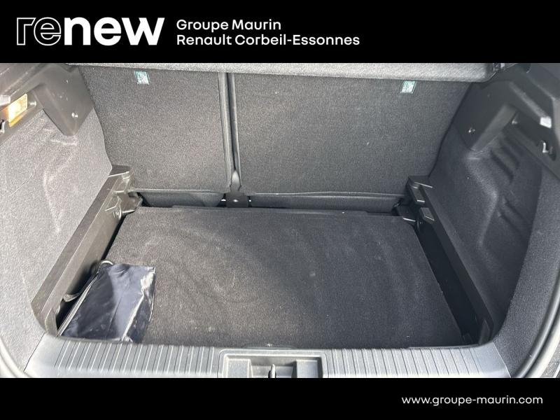 RENAULT Captur d’occasion à vendre à CORBEIL-ESSONNES chez GRAND GARAGE FERAY SAE (Photo 13)