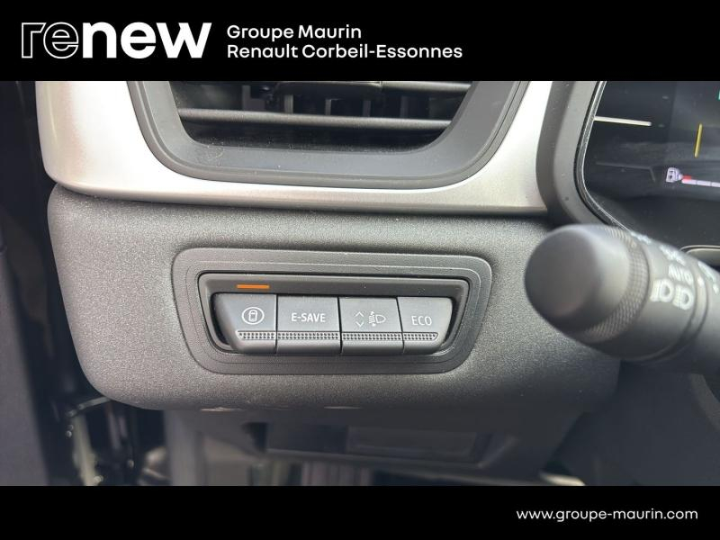 RENAULT Captur d’occasion à vendre à CORBEIL-ESSONNES chez GRAND GARAGE FERAY SAE (Photo 17)