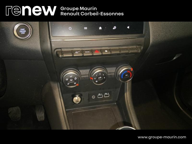 RENAULT Captur d’occasion à vendre à CORBEIL-ESSONNES chez GRAND GARAGE FERAY SAE (Photo 15)