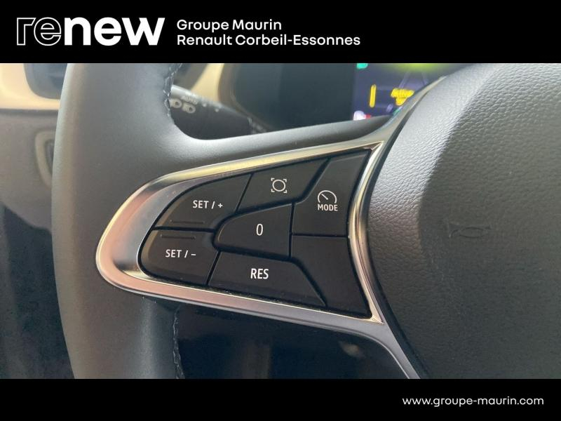 RENAULT Captur d’occasion à vendre à CORBEIL-ESSONNES chez GRAND GARAGE FERAY SAE (Photo 13)