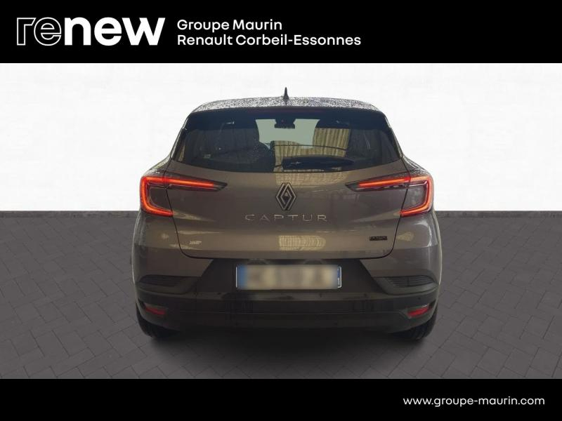 RENAULT Captur d’occasion à vendre à CORBEIL-ESSONNES chez GRAND GARAGE FERAY SAE (Photo 6)