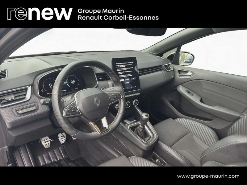 RENAULT Clio d’occasion à vendre à CORBEIL-ESSONNES chez GRAND GARAGE FERAY SAE (Photo 10)