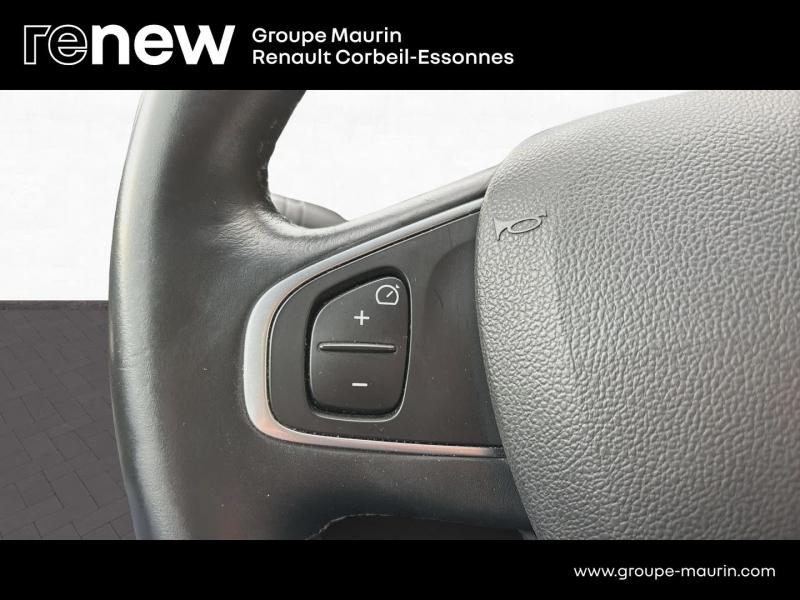 RENAULT Clio d’occasion à vendre à CORBEIL-ESSONNES chez GRAND GARAGE FERAY SAE (Photo 19)