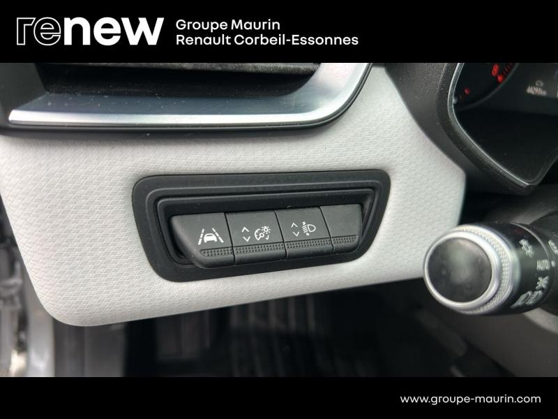 RENAULT Clio d’occasion à vendre à CORBEIL-ESSONNES chez GRAND GARAGE FERAY SAE (Photo 15)