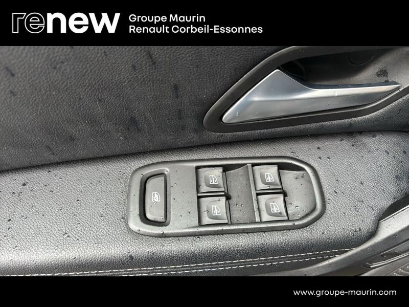 DACIA Duster d’occasion à vendre à CORBEIL-ESSONNES chez GRAND GARAGE FERAY SAE (Photo 19)
