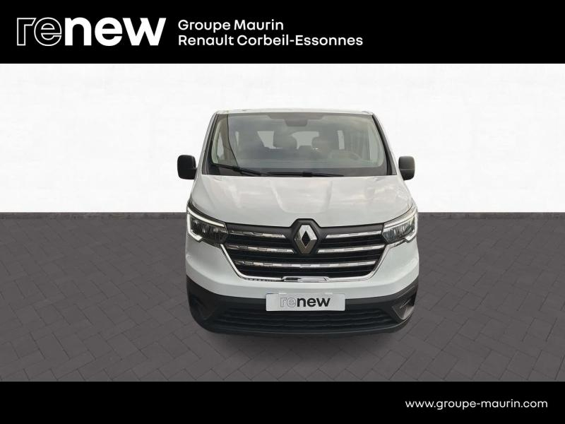 RENAULT Trafic Combi d’occasion à vendre à CORBEIL-ESSONNES chez GRAND GARAGE FERAY SAE (Photo 8)