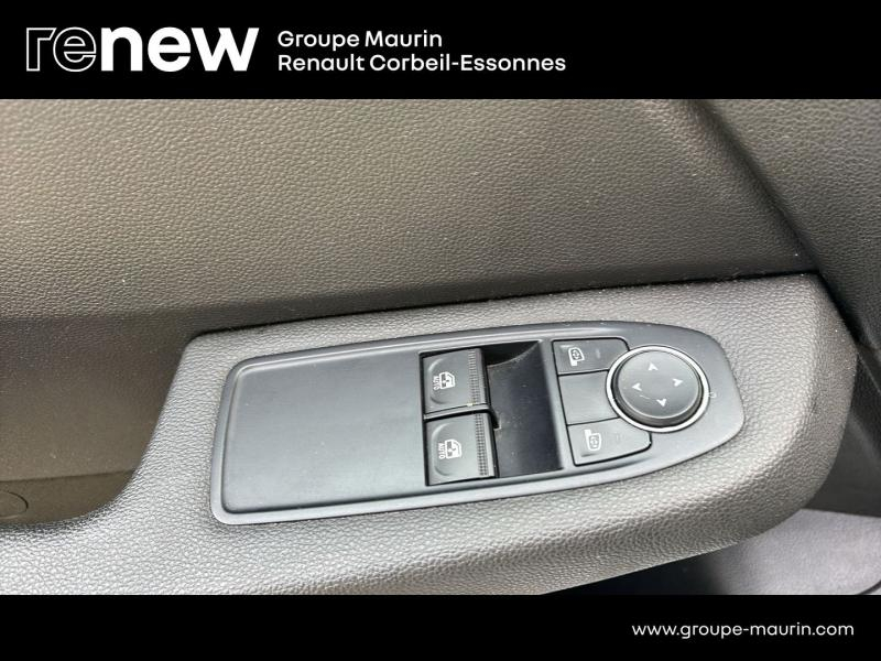 RENAULT Clio d’occasion à vendre à CORBEIL-ESSONNES chez GRAND GARAGE FERAY SAE (Photo 19)