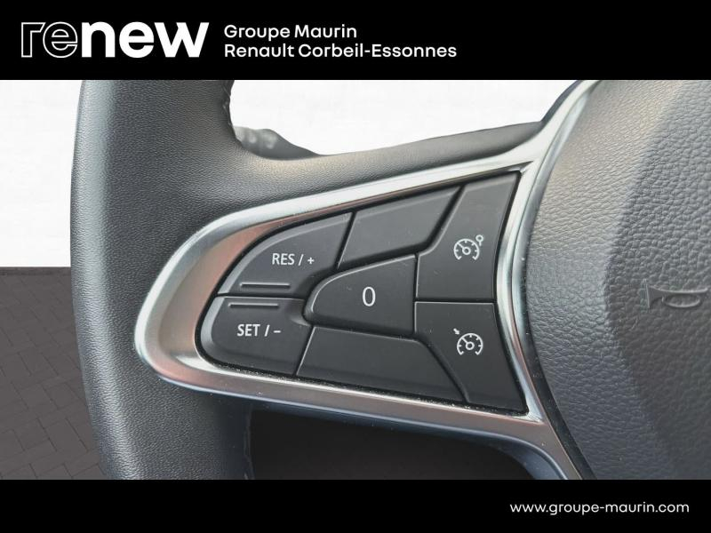 RENAULT Captur d’occasion à vendre à CORBEIL-ESSONNES chez GRAND GARAGE FERAY SAE (Photo 20)