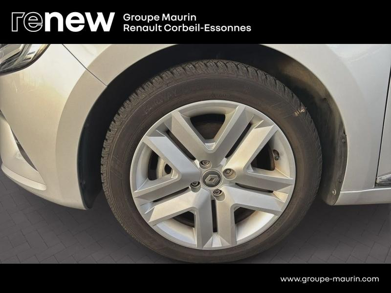 RENAULT Clio d’occasion à vendre à CORBEIL-ESSONNES chez GRAND GARAGE FERAY SAE (Photo 9)