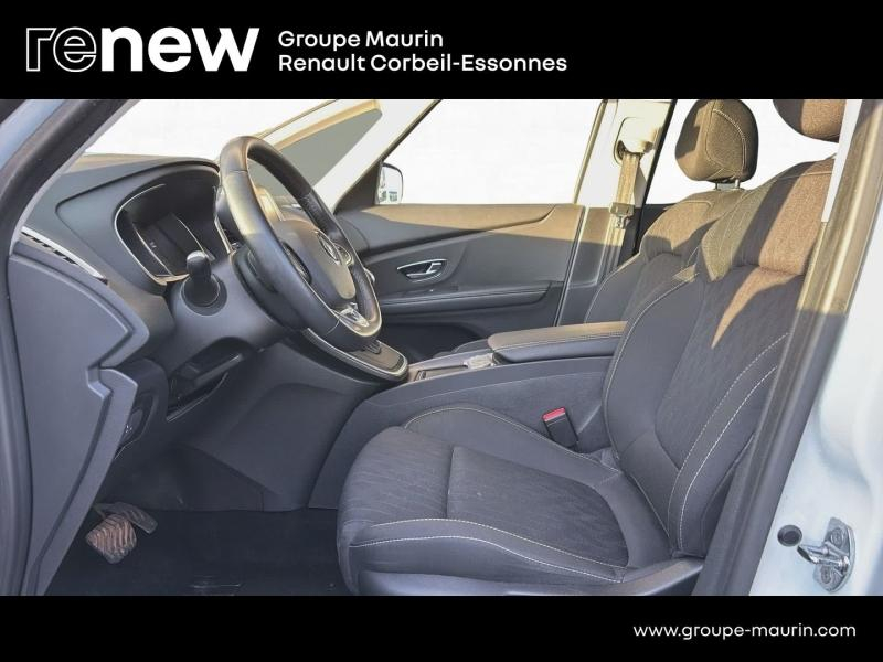 RENAULT Scenic d’occasion à vendre à CORBEIL-ESSONNES chez GRAND GARAGE FERAY SAE (Photo 11)
