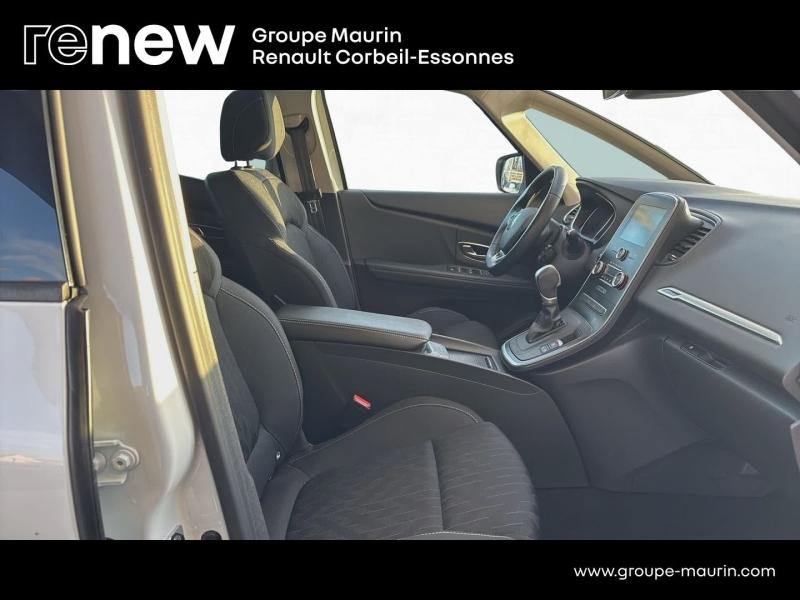 RENAULT Scenic d’occasion à vendre à CORBEIL-ESSONNES chez GRAND GARAGE FERAY SAE (Photo 18)