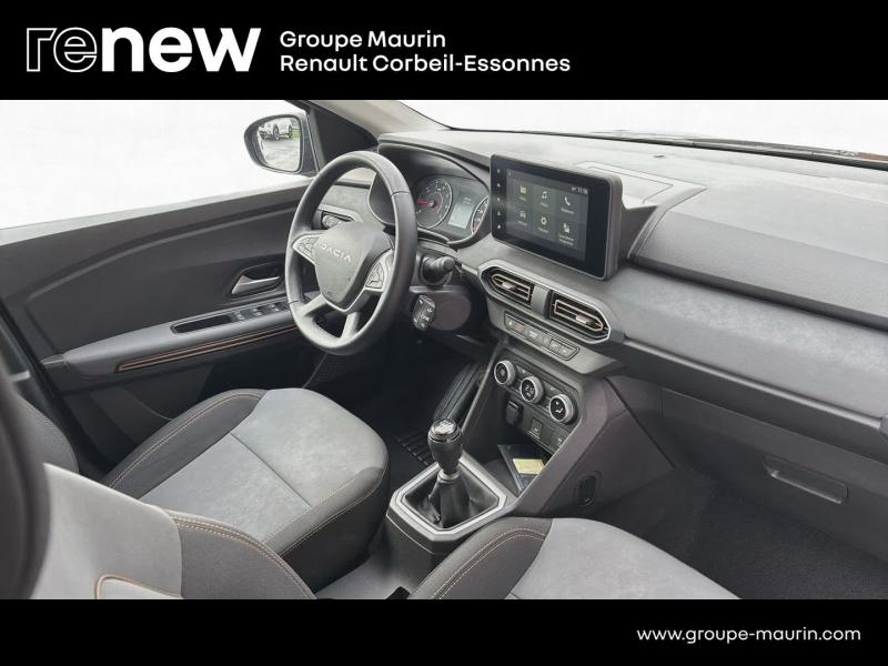 DACIA Sandero d’occasion à vendre à CORBEIL-ESSONNES chez GRAND GARAGE FERAY SAE (Photo 18)