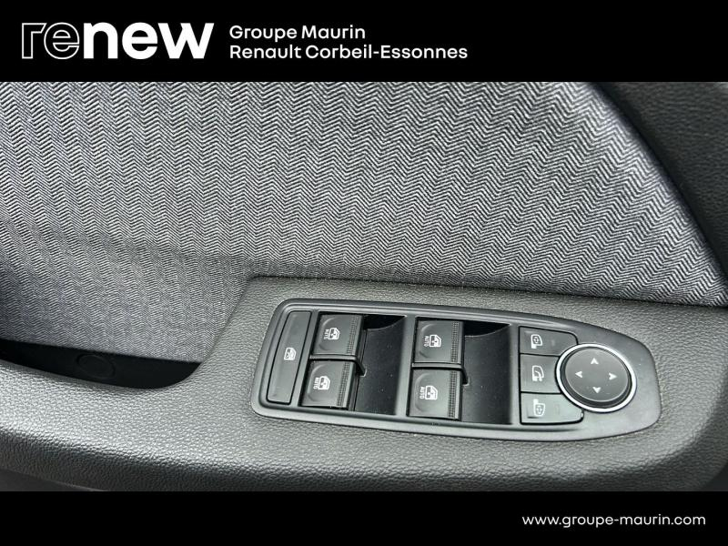 RENAULT Clio d’occasion à vendre à CORBEIL-ESSONNES chez GRAND GARAGE FERAY SAE (Photo 19)