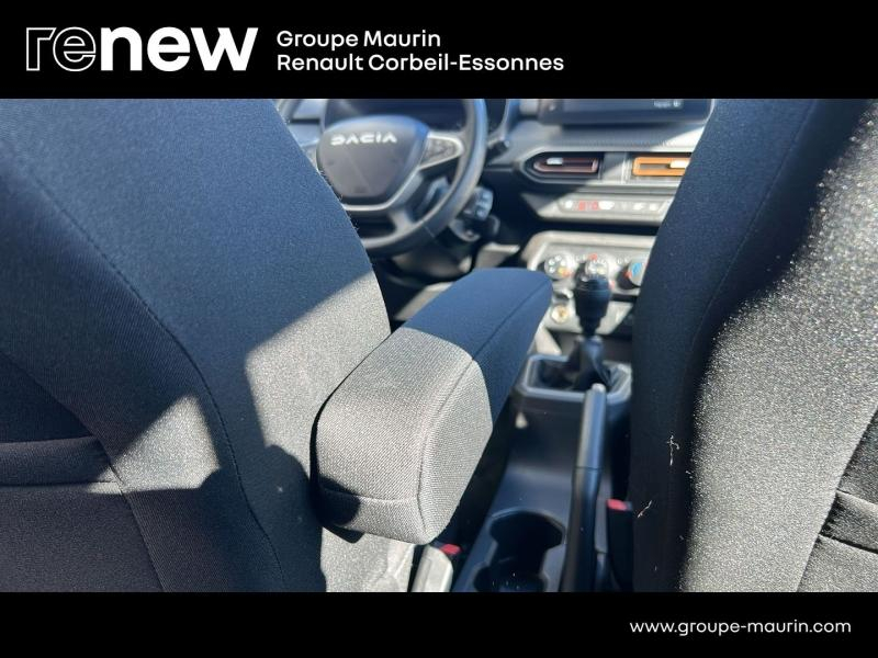 DACIA Sandero d’occasion à vendre à CORBEIL-ESSONNES chez GRAND GARAGE FERAY SAE (Photo 18)
