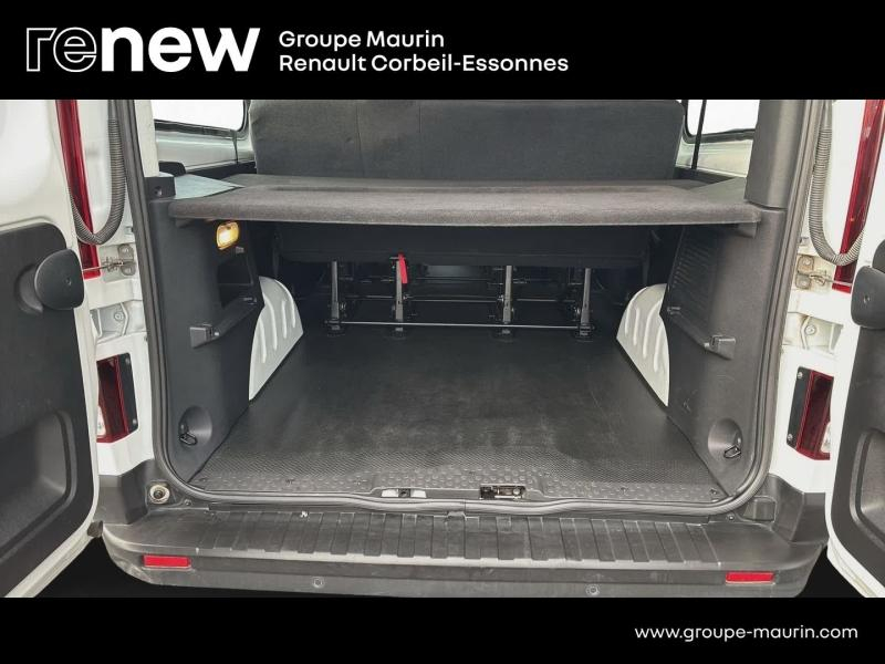RENAULT Trafic Combi d’occasion à vendre à CORBEIL-ESSONNES chez GRAND GARAGE FERAY SAE (Photo 16)