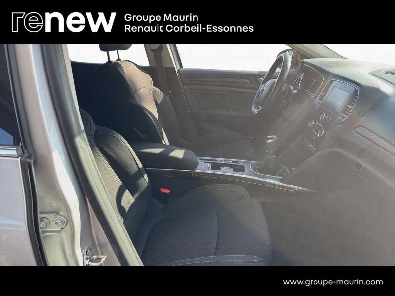 RENAULT Megane d’occasion à vendre à CORBEIL-ESSONNES chez GRAND GARAGE FERAY SAE (Photo 19)