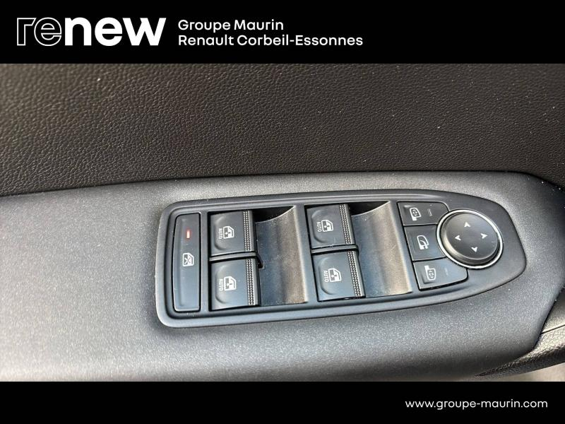 RENAULT Captur d’occasion à vendre à CORBEIL-ESSONNES chez GRAND GARAGE FERAY SAE (Photo 18)