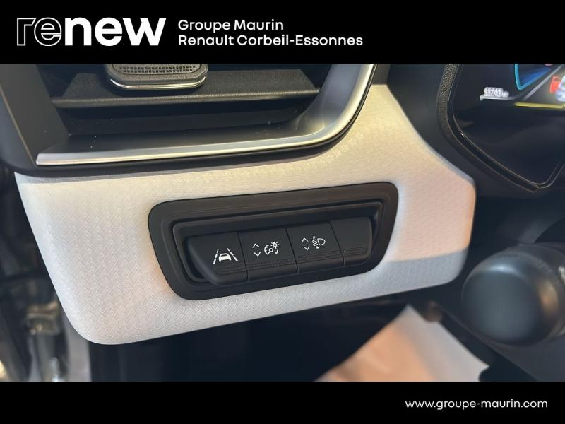 RENAULT Clio d’occasion à vendre à CORBEIL-ESSONNES chez GRAND GARAGE FERAY SAE (Photo 17)