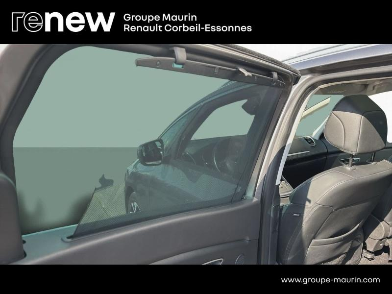 RENAULT Grand Scenic d’occasion à vendre à CORBEIL-ESSONNES chez GRAND GARAGE FERAY SAE (Photo 15)