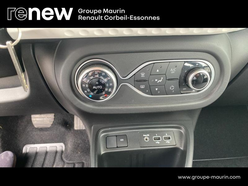 RENAULT Twingo d’occasion à vendre à CORBEIL-ESSONNES chez GRAND GARAGE FERAY SAE (Photo 13)