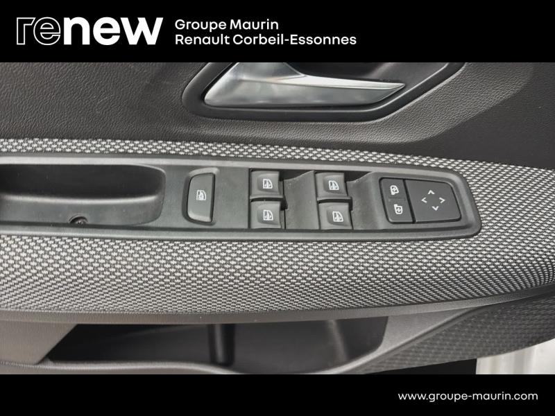 DACIA Sandero d’occasion à vendre à CORBEIL-ESSONNES chez GRAND GARAGE FERAY SAE (Photo 19)