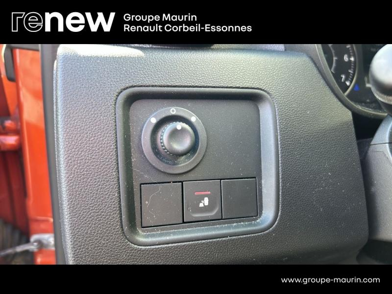 DACIA Duster d’occasion à vendre à CORBEIL-ESSONNES chez GRAND GARAGE FERAY SAE (Photo 14)