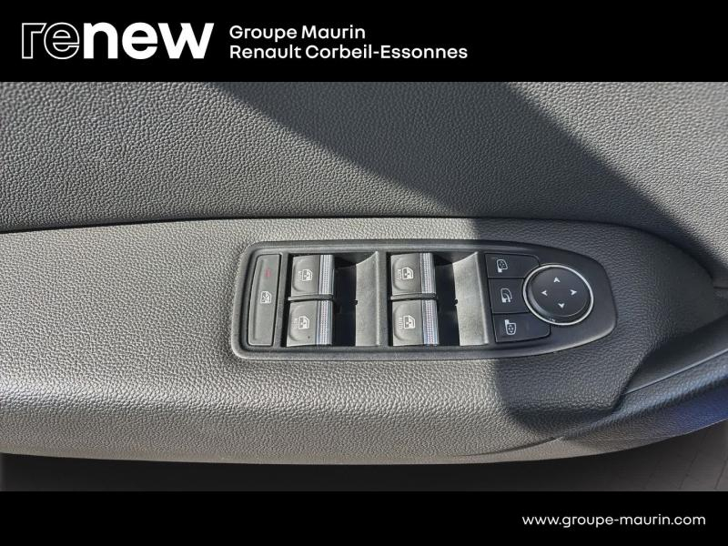 RENAULT Captur d’occasion à vendre à CORBEIL-ESSONNES chez GRAND GARAGE FERAY SAE (Photo 19)