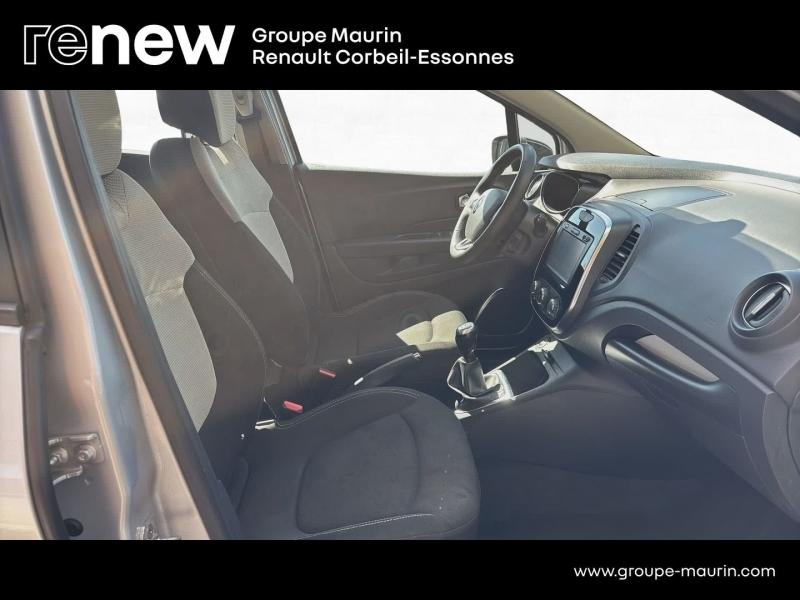 RENAULT Captur d’occasion à vendre à CORBEIL-ESSONNES chez GRAND GARAGE FERAY SAE (Photo 17)