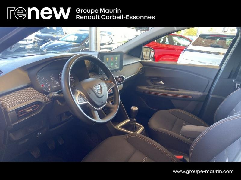 DACIA Sandero d’occasion à vendre à CORBEIL-ESSONNES chez GRAND GARAGE FERAY SAE (Photo 9)