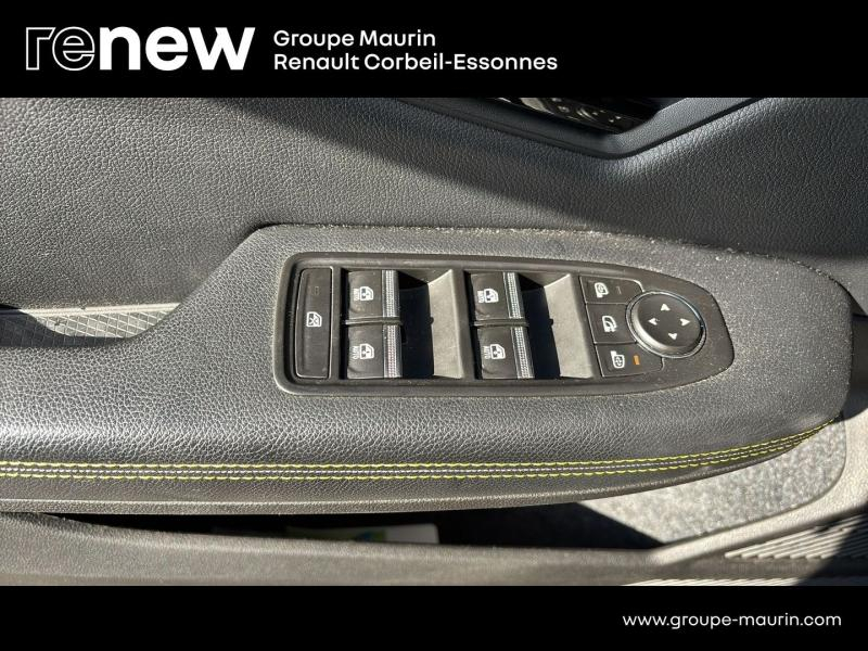 RENAULT Megane d’occasion à vendre à CORBEIL-ESSONNES chez GRAND GARAGE FERAY SAE (Photo 18)