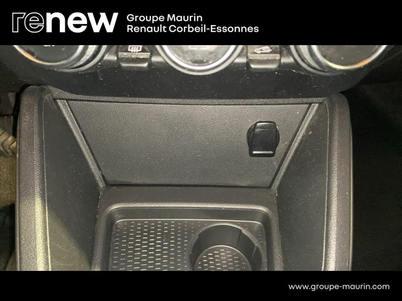 DACIA Duster d’occasion à vendre à CORBEIL-ESSONNES chez GRAND GARAGE FERAY SAE (Photo 14)