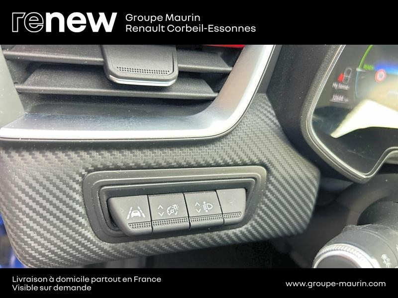 RENAULT Clio d’occasion à vendre à CORBEIL-ESSONNES chez GRAND GARAGE FERAY SAE (Photo 16)