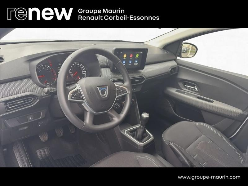 DACIA Sandero d’occasion à vendre à CORBEIL-ESSONNES chez GRAND GARAGE FERAY SAE (Photo 10)