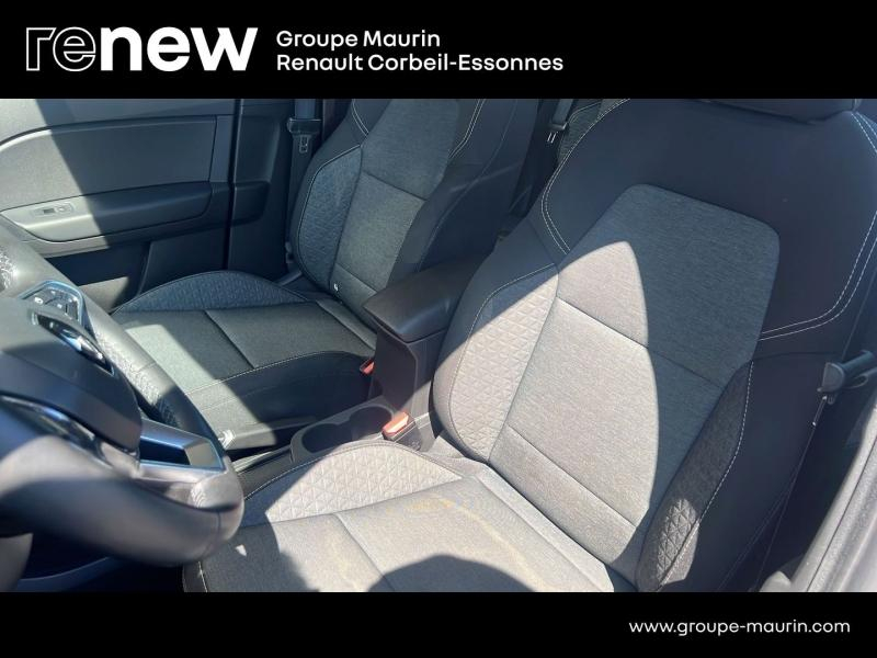 RENAULT Captur d’occasion à vendre à CORBEIL-ESSONNES chez GRAND GARAGE FERAY SAE (Photo 16)