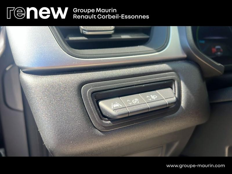 RENAULT Captur d’occasion à vendre à CORBEIL-ESSONNES chez GRAND GARAGE FERAY SAE (Photo 18)