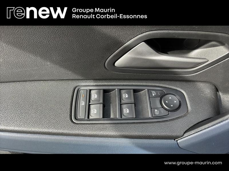DACIA Duster d’occasion à vendre à CORBEIL-ESSONNES chez GRAND GARAGE FERAY SAE (Photo 19)