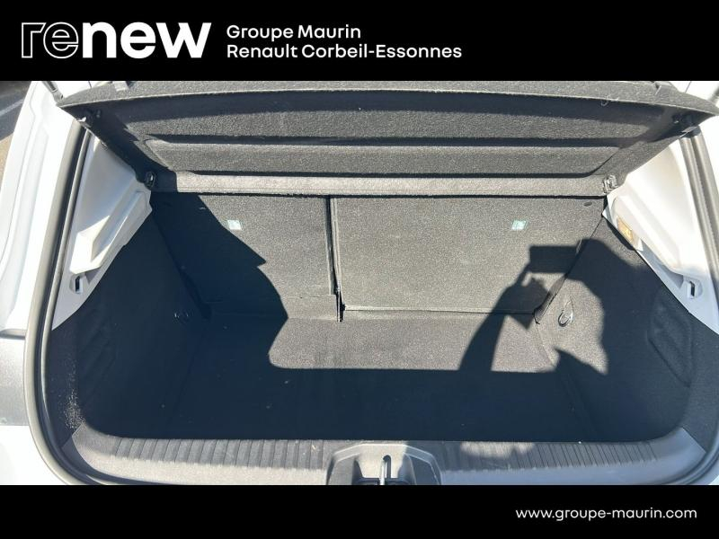 RENAULT Clio d’occasion à vendre à CORBEIL-ESSONNES chez GRAND GARAGE FERAY SAE (Photo 9)