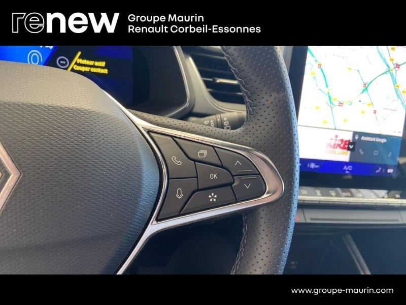RENAULT  d’occasion à vendre à CORBEIL-ESSONNES chez GRAND GARAGE FERAY SAE (Photo 15)